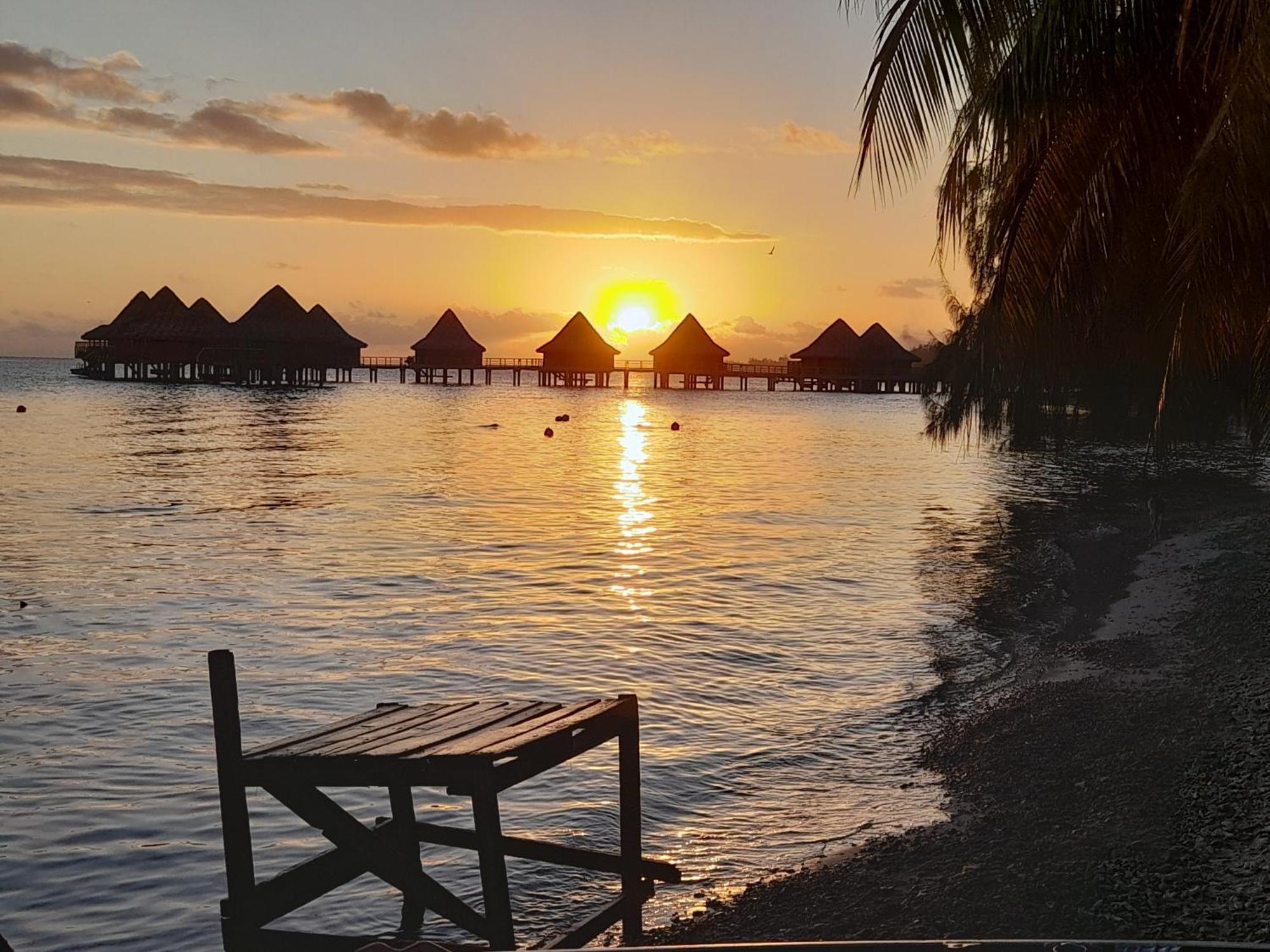 Hinamoe Lodge Avatoru Exteriér fotografie