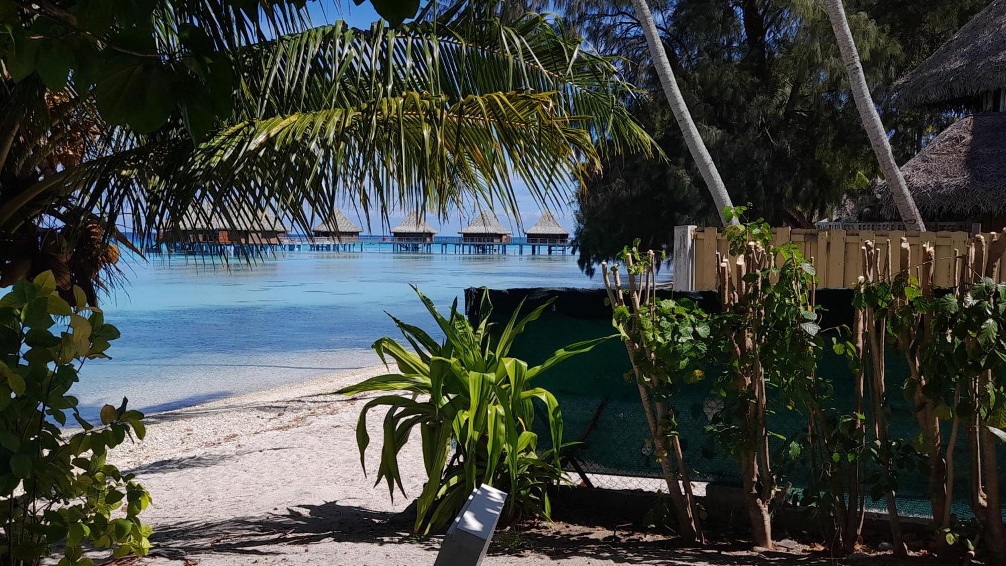 Hinamoe Lodge Avatoru Exteriér fotografie